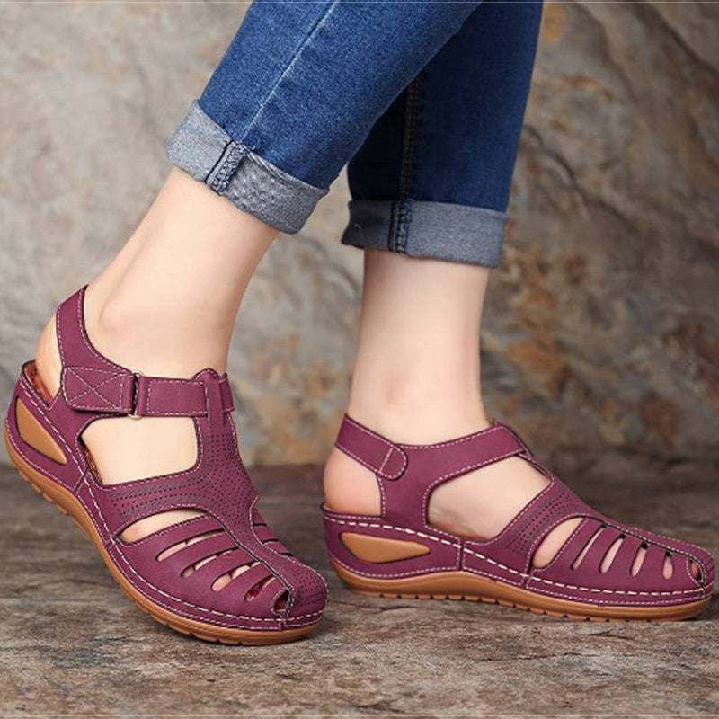 Leni – Comfort Sandals with Gentle Elevation