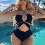 Halter-neck backless pleated one-piece swimsuit