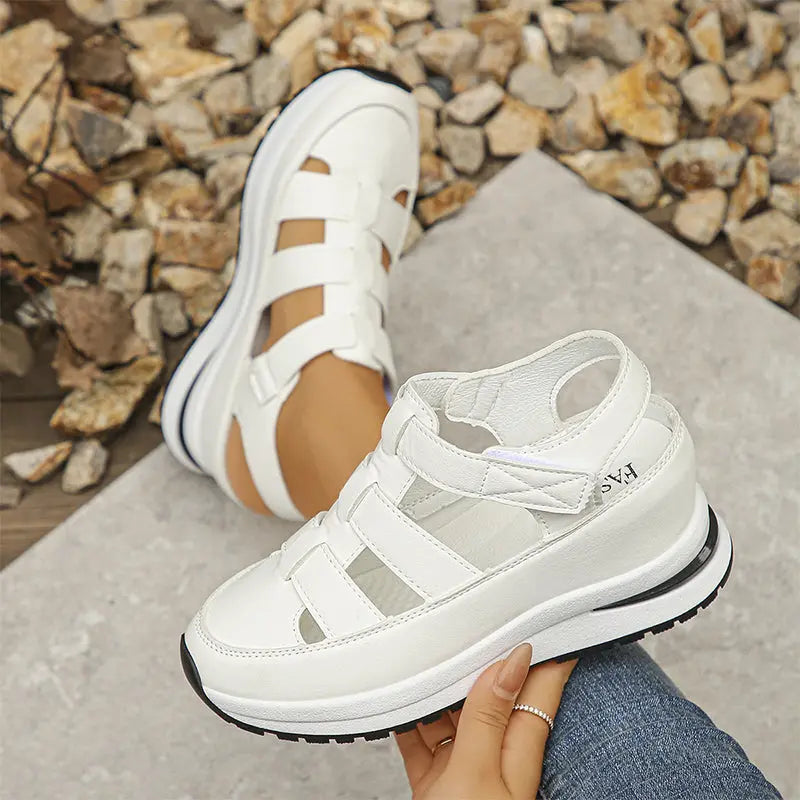 Lone - Perfectly Comfortable Sandals