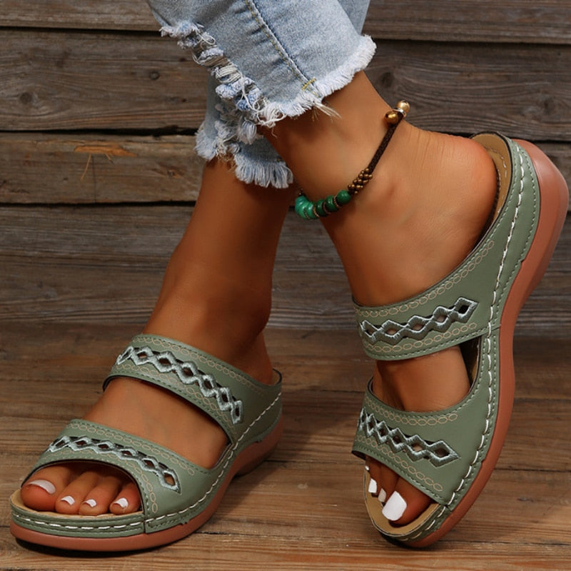 Monta - Padded Orthopedic Sandals