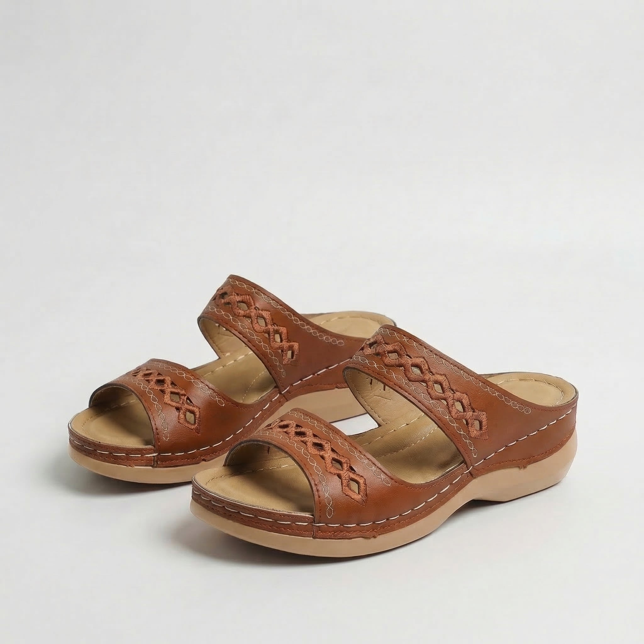 Monta - Padded Orthopedic Sandals