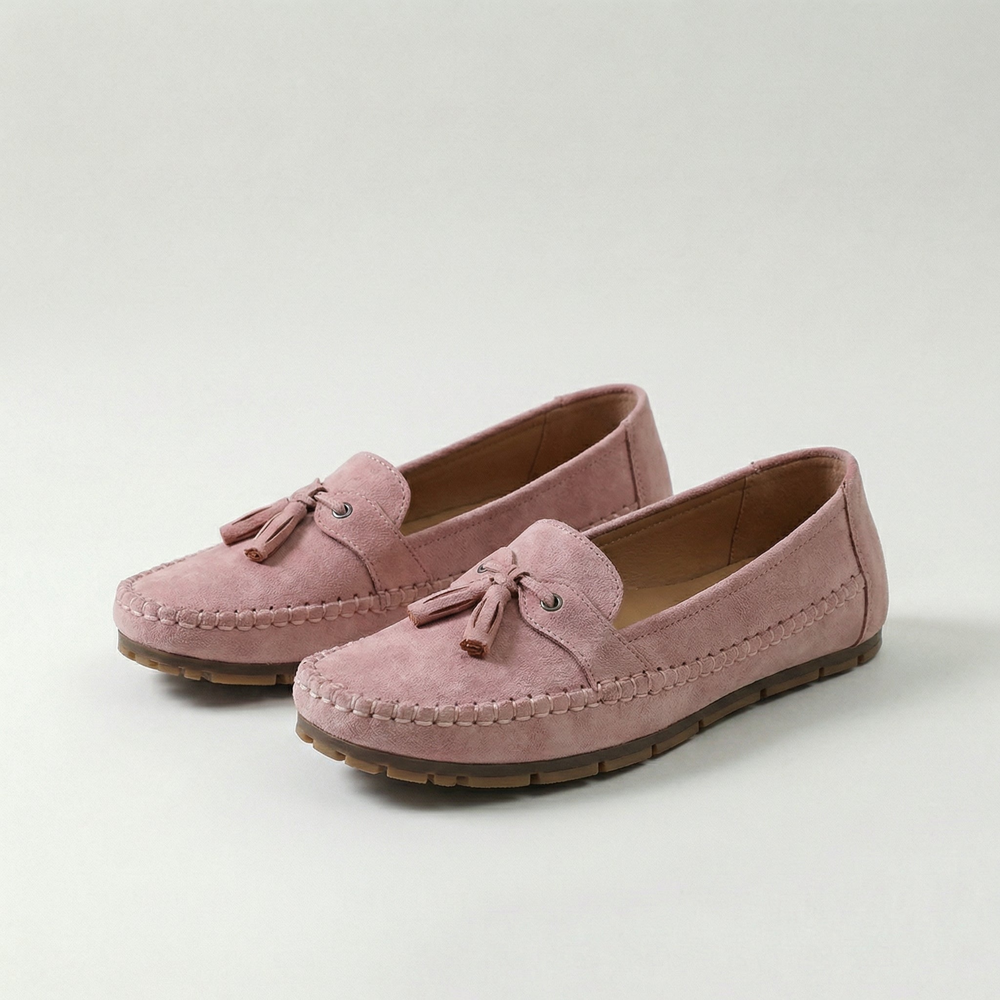 Nadine - Classic Loafers with Tassel Detail